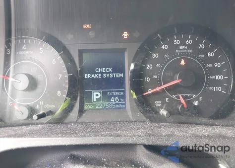 2015 Toyota Sienna Le 8 Passenger from USA, damaged, VIN 5TDKK3DC6FS680775